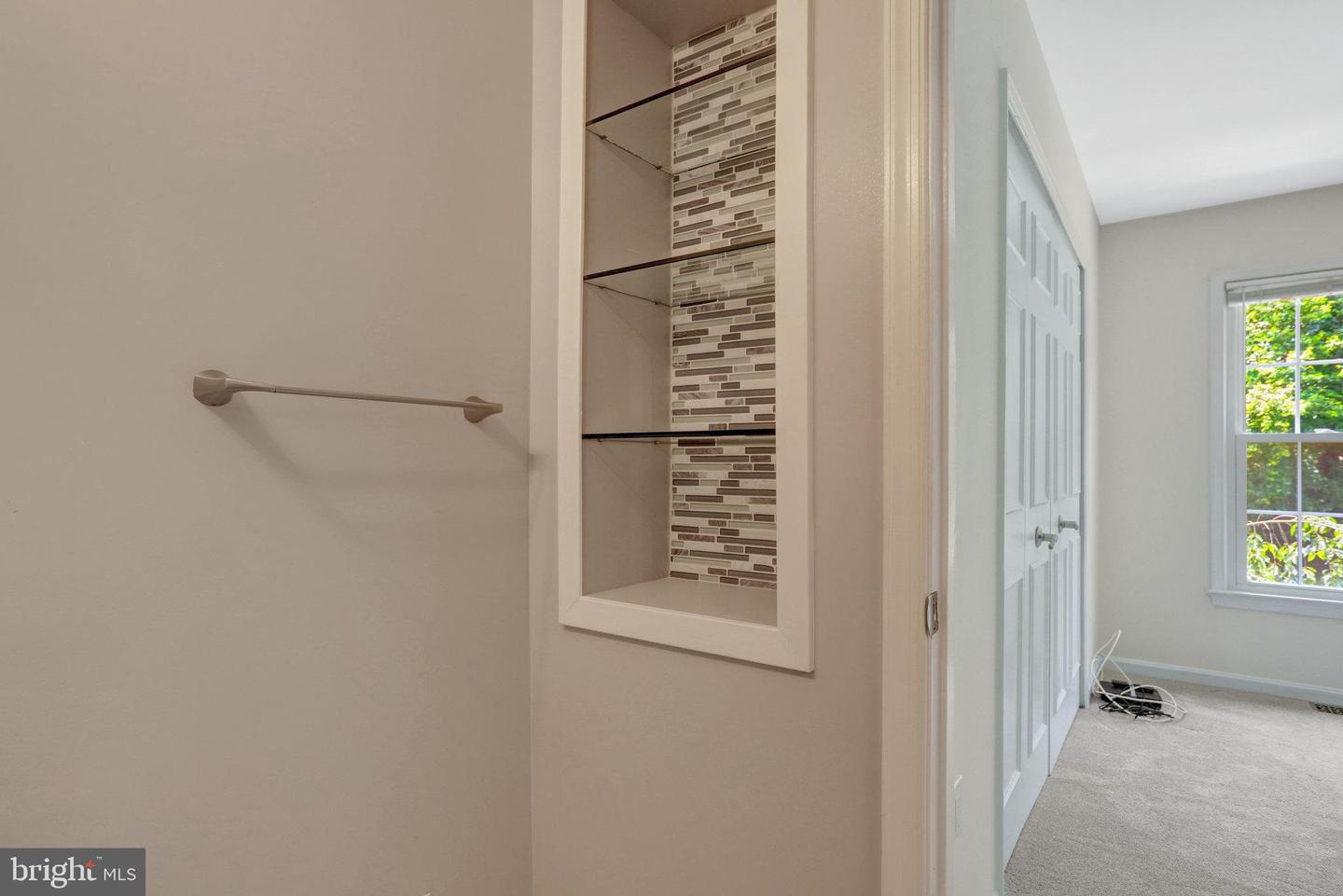 7457 HATHERLEIGH CT, ALEXANDRIA, Virginia 22315, 2 Bedrooms Bedrooms, ,3 BathroomsBathrooms,Residential,For sale,7457 HATHERLEIGH CT,VAFX2246810 MLS # VAFX2246810