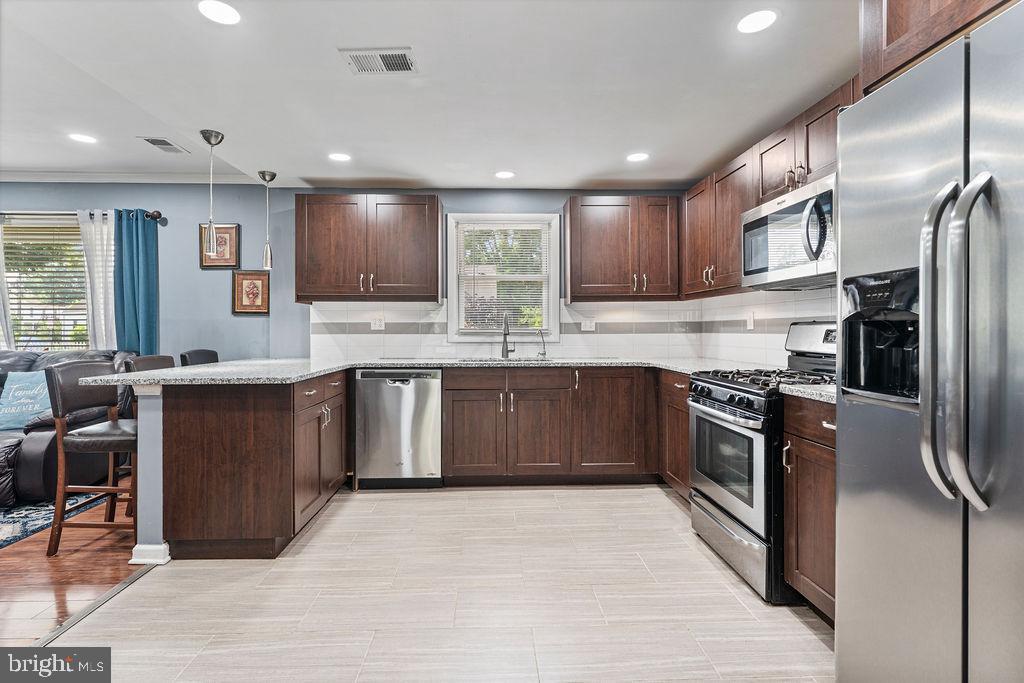 112 POLK DR, MANASSAS PARK, Virginia 20111, 6 Bedrooms Bedrooms, ,3 BathroomsBathrooms,Residential,For sale,112 POLK DR,VAMP2003110 MLS # VAMP2003110