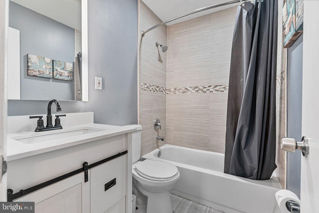 112 POLK DR, MANASSAS PARK, Virginia 20111, 6 Bedrooms Bedrooms, ,3 BathroomsBathrooms,Residential,For sale,112 POLK DR,VAMP2003110 MLS # VAMP2003110