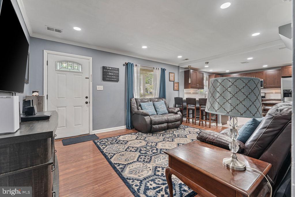 112 POLK DR, MANASSAS PARK, Virginia 20111, 6 Bedrooms Bedrooms, ,3 BathroomsBathrooms,Residential,For sale,112 POLK DR,VAMP2003110 MLS # VAMP2003110