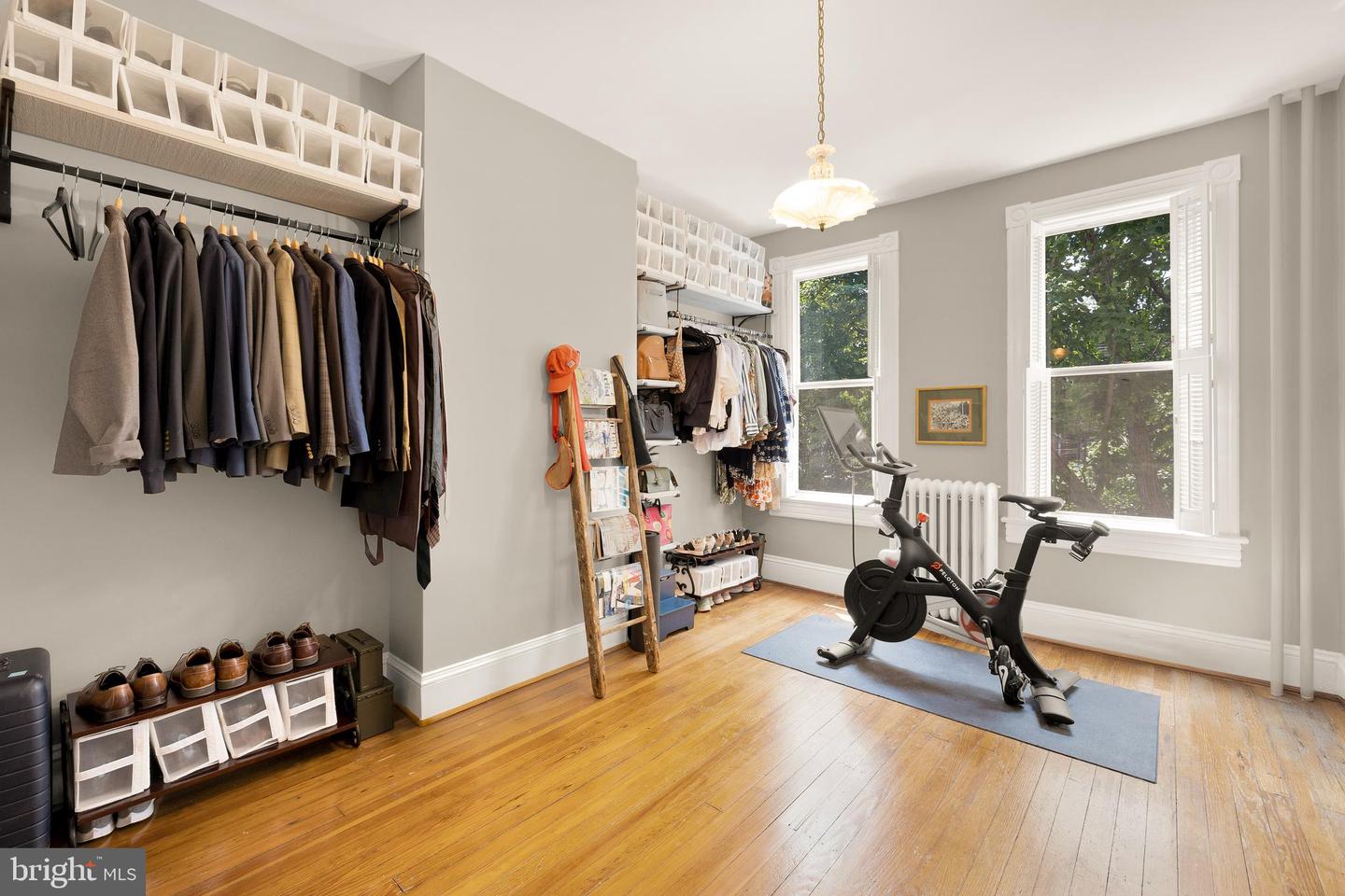 107 5TH ST SE, WASHINGTON, District Of Columbia 20003, 4 Bedrooms Bedrooms, ,2 BathroomsBathrooms,Residential,For sale,107 5TH ST SE,DCDC2205552 MLS # DCDC2205552