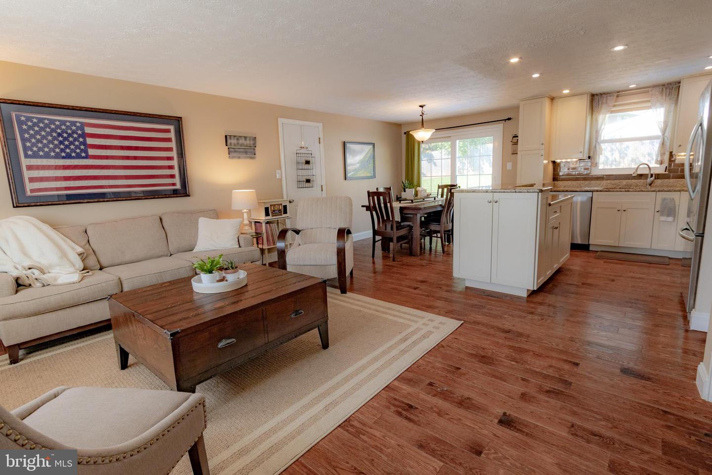 4328 ROLLING STONE WAY, ALEXANDRIA, Virginia 22306, 4 Bedrooms Bedrooms, ,3 BathroomsBathrooms,Residential,For sale,4328 ROLLING STONE WAY,VAFX2247330 MLS # VAFX2247330