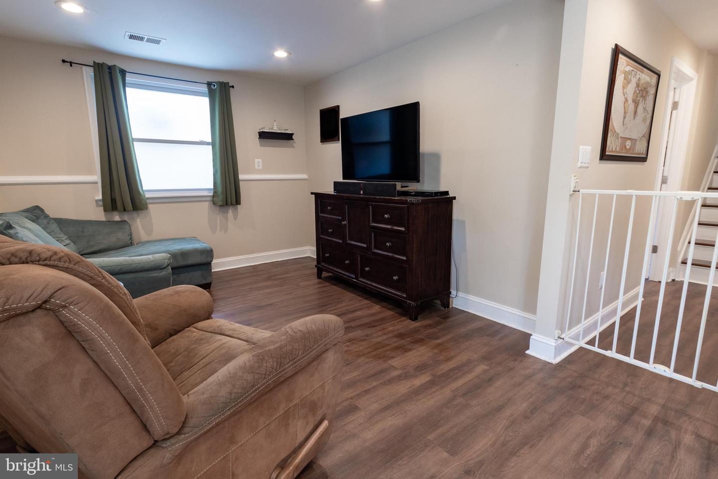 4328 ROLLING STONE WAY, ALEXANDRIA, Virginia 22306, 4 Bedrooms Bedrooms, ,3 BathroomsBathrooms,Residential,For sale,4328 ROLLING STONE WAY,VAFX2247330 MLS # VAFX2247330