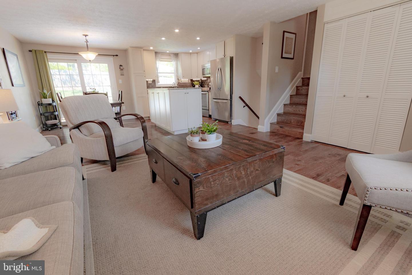 4328 ROLLING STONE WAY, ALEXANDRIA, Virginia 22306, 4 Bedrooms Bedrooms, ,3 BathroomsBathrooms,Residential,For sale,4328 ROLLING STONE WAY,VAFX2247330 MLS # VAFX2247330