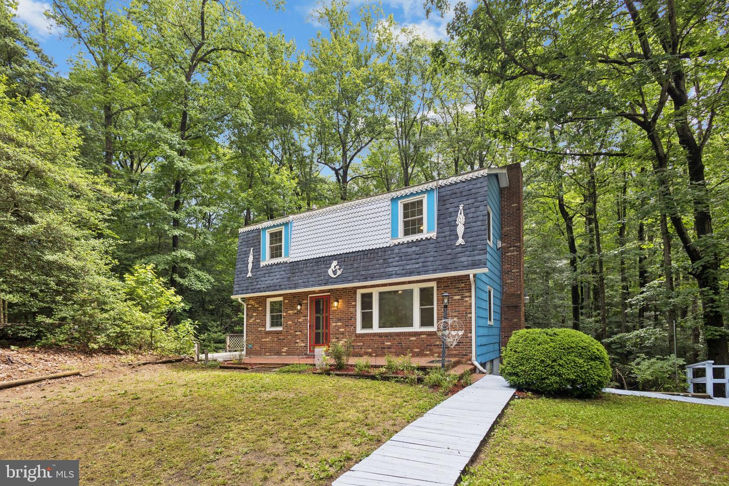 275 CASTLE DR, MONTROSS, Virginia 22520, 3 Bedrooms Bedrooms, 8 Rooms Rooms,2 BathroomsBathrooms,Residential,For sale,275 CASTLE DR,VAWE2009126 MLS # VAWE2009126