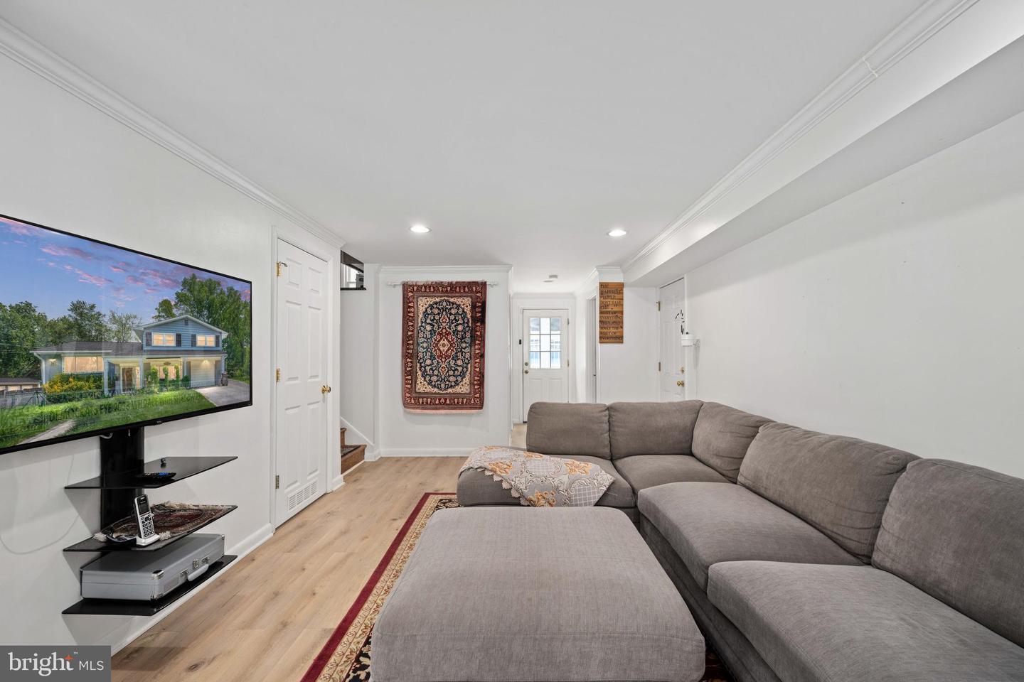 8827 CAMFIELD DR, ALEXANDRIA, Virginia 22308, 4 Bedrooms Bedrooms, ,3 BathroomsBathrooms,Residential,For sale,8827 CAMFIELD DR,VAFX2247450 MLS # VAFX2247450