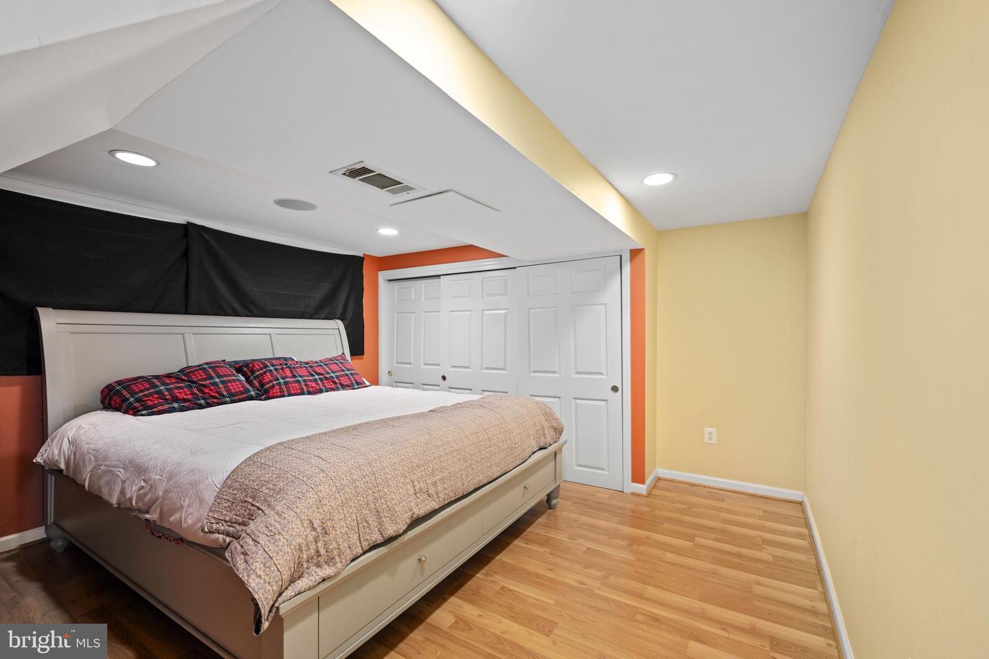 8827 CAMFIELD DR, ALEXANDRIA, Virginia 22308, 4 Bedrooms Bedrooms, ,3 BathroomsBathrooms,Residential,For sale,8827 CAMFIELD DR,VAFX2247450 MLS # VAFX2247450