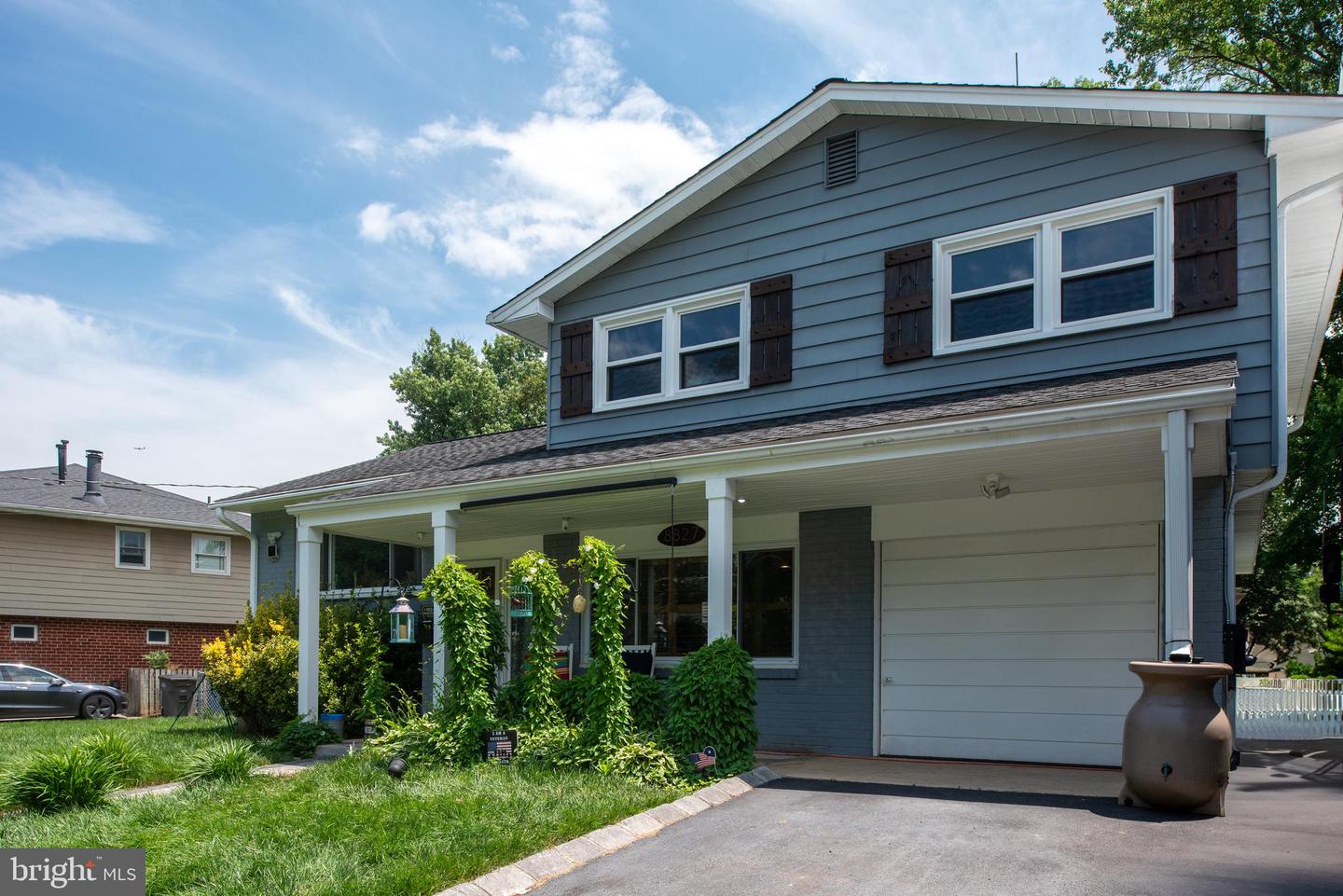 8827 CAMFIELD DR, ALEXANDRIA, Virginia 22308, 4 Bedrooms Bedrooms, ,3 BathroomsBathrooms,Residential,For sale,8827 CAMFIELD DR,VAFX2247450 MLS # VAFX2247450