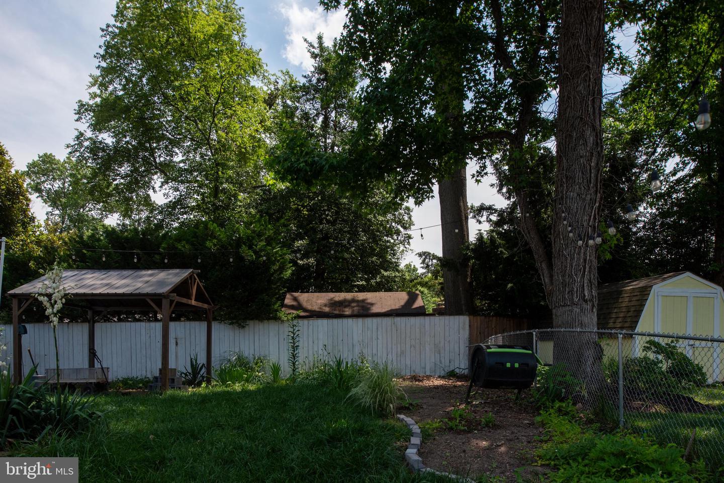 8827 CAMFIELD DR, ALEXANDRIA, Virginia 22308, 4 Bedrooms Bedrooms, ,3 BathroomsBathrooms,Residential,For sale,8827 CAMFIELD DR,VAFX2247450 MLS # VAFX2247450