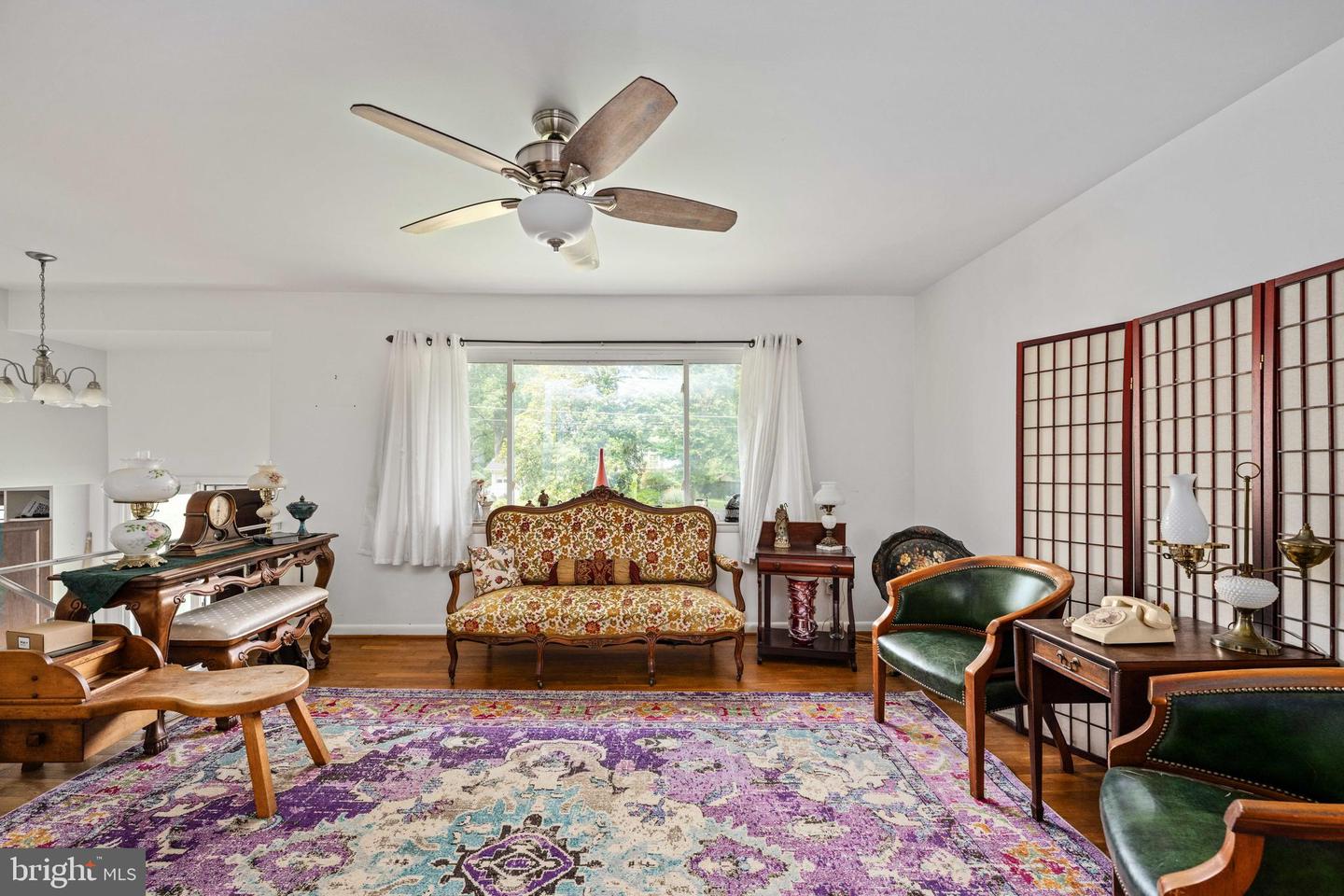 8827 CAMFIELD DR, ALEXANDRIA, Virginia 22308, 4 Bedrooms Bedrooms, ,3 BathroomsBathrooms,Residential,For sale,8827 CAMFIELD DR,VAFX2247450 MLS # VAFX2247450