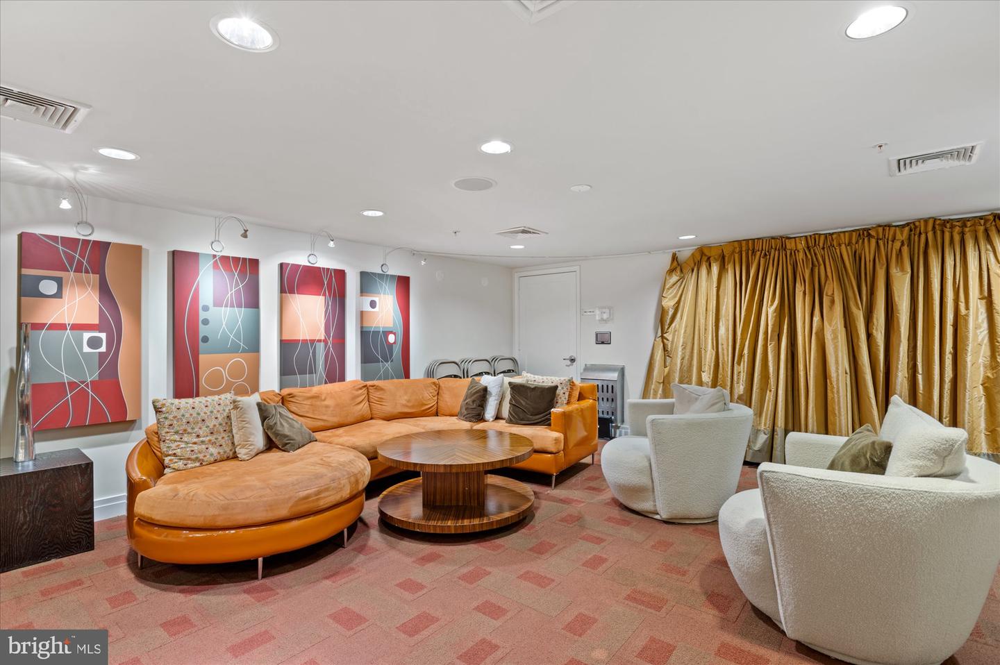 915 E ST NW #1103, WASHINGTON, District Of Columbia 20004, 1 Bedroom Bedrooms, ,1 BathroomBathrooms,Residential,For sale,915 E ST NW #1103,DCDC2205758 MLS # DCDC2205758