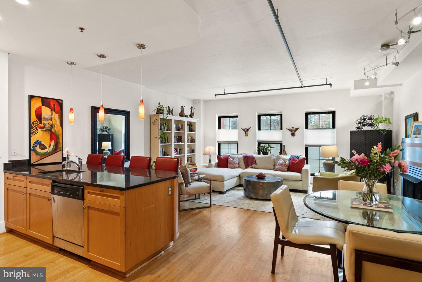 2328 CHAMPLAIN ST NW #101, WASHINGTON, District Of Columbia 20009, 2 Bedrooms Bedrooms, ,2 BathroomsBathrooms,Residential,For sale,2328 CHAMPLAIN ST NW #101,DCDC2206104 MLS # DCDC2206104