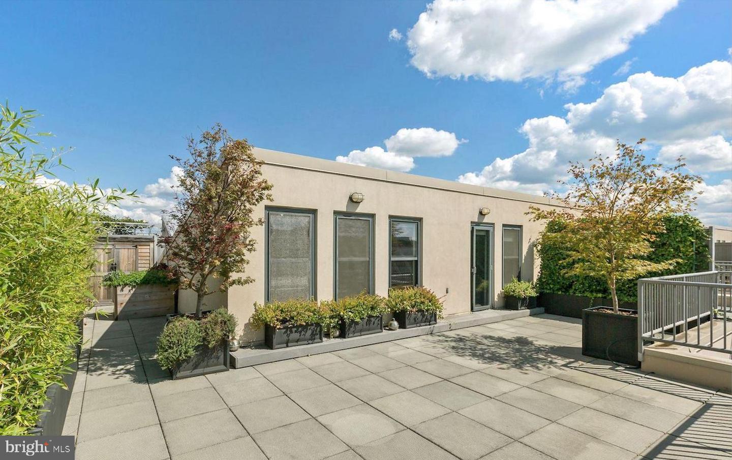 2328 CHAMPLAIN ST NW #101, WASHINGTON, District Of Columbia 20009, 2 Bedrooms Bedrooms, ,2 BathroomsBathrooms,Residential,For sale,2328 CHAMPLAIN ST NW #101,DCDC2206104 MLS # DCDC2206104