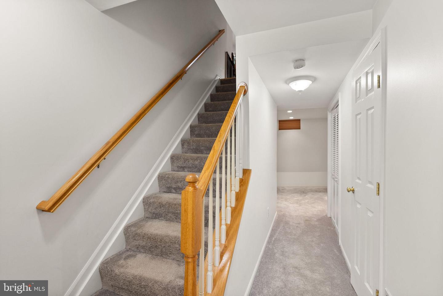 6498 MILVA LN, SPRINGFIELD, Virginia 22150, 3 Bedrooms Bedrooms, ,2 BathroomsBathrooms,Residential,For sale,6498 MILVA LN,VAFX2247982 MLS # VAFX2247982