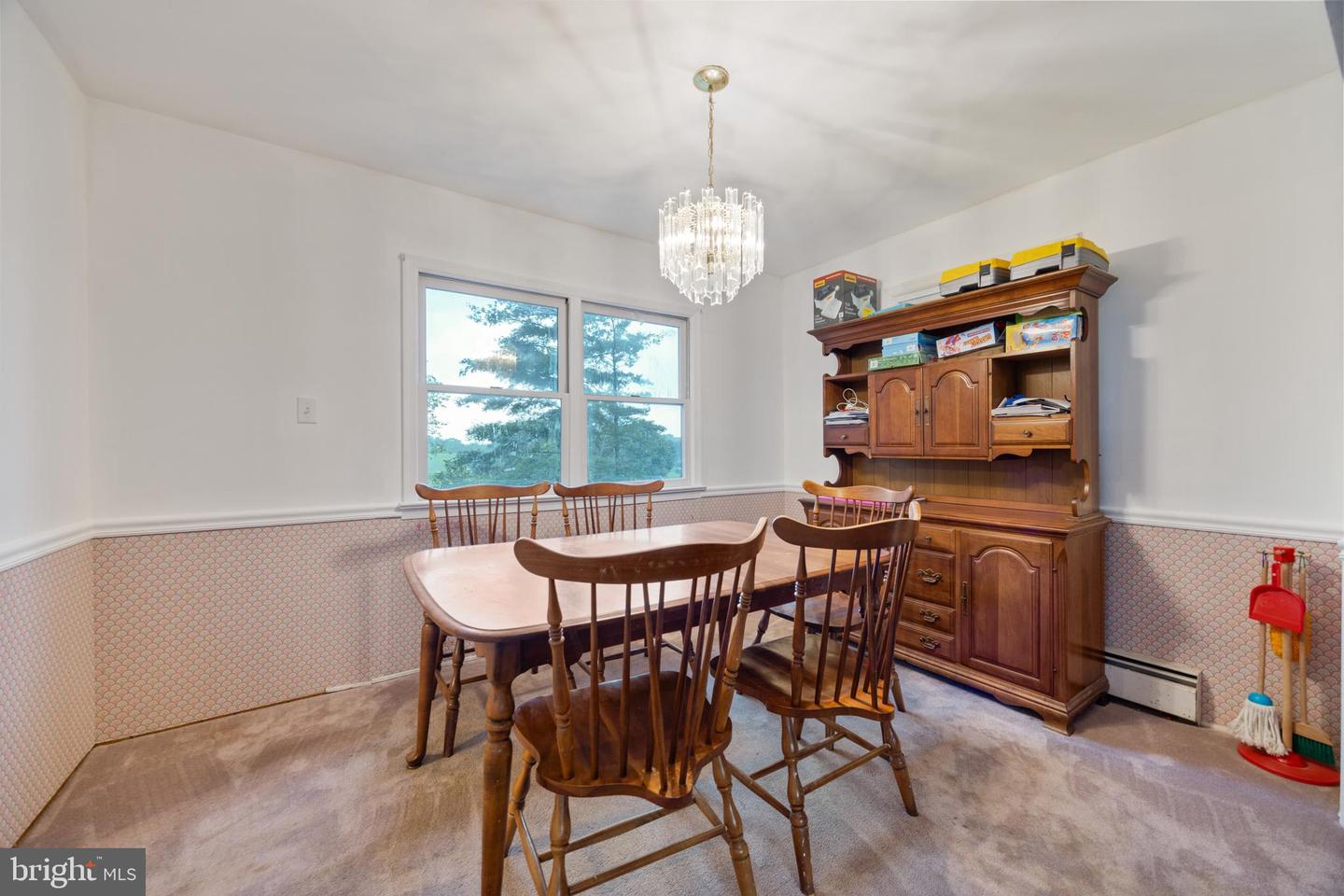 22286 SENEDO RD, EDINBURG, Virginia 22824, 3 Bedrooms Bedrooms, ,2 BathroomsBathrooms,Residential,For sale,22286 SENEDO RD,VASH2011734 MLS # VASH2011734