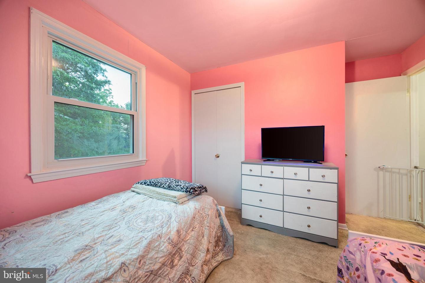 22286 SENEDO RD, EDINBURG, Virginia 22824, 3 Bedrooms Bedrooms, ,2 BathroomsBathrooms,Residential,For sale,22286 SENEDO RD,VASH2011734 MLS # VASH2011734