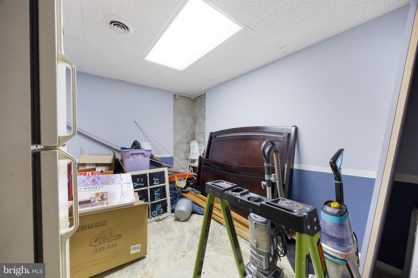 22286 SENEDO RD, EDINBURG, Virginia 22824, 3 Bedrooms Bedrooms, ,2 BathroomsBathrooms,Residential,For sale,22286 SENEDO RD,VASH2011734 MLS # VASH2011734