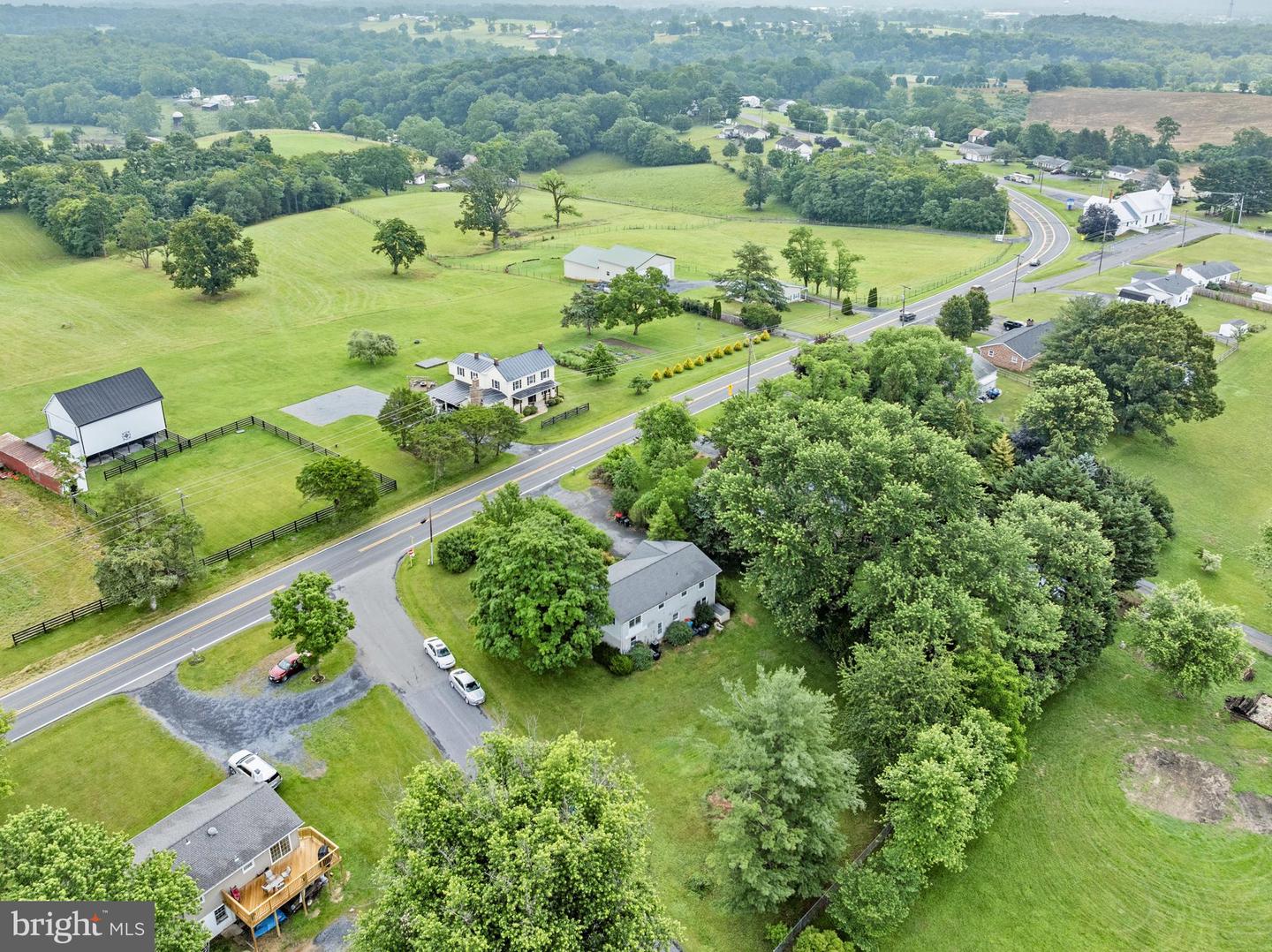 22286 SENEDO RD, EDINBURG, Virginia 22824, 3 Bedrooms Bedrooms, ,2 BathroomsBathrooms,Residential,For sale,22286 SENEDO RD,VASH2011734 MLS # VASH2011734