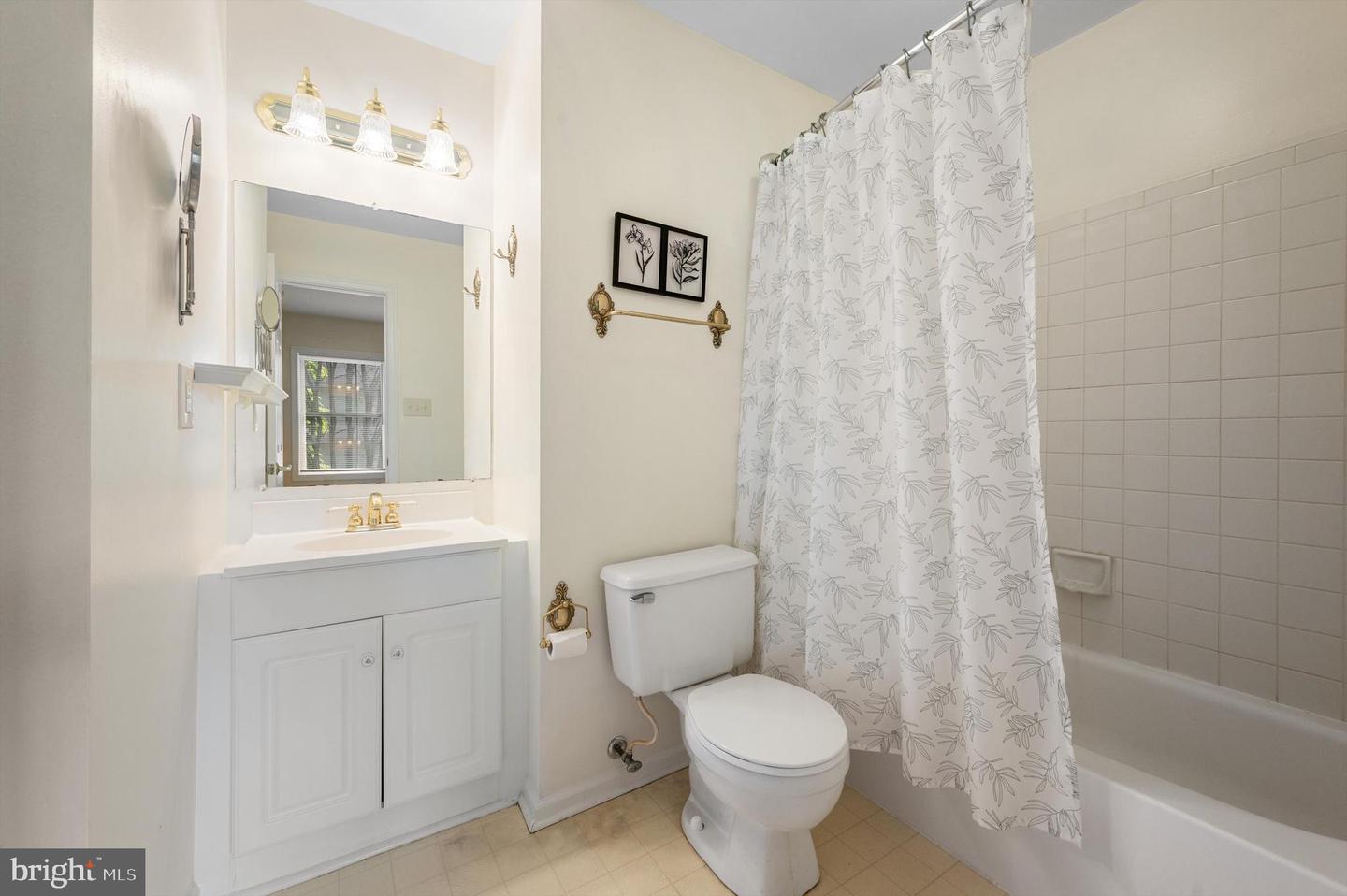 208 KIMBERLY WAY, WINCHESTER, Virginia 22601, 2 Bedrooms Bedrooms, ,2 BathroomsBathrooms,Residential,For sale,208 KIMBERLY WAY,VAWI2007972 MLS # VAWI2007972