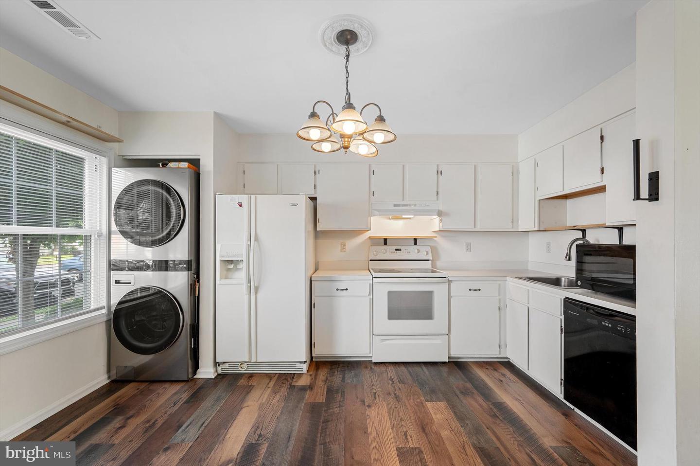 208 KIMBERLY WAY, WINCHESTER, Virginia 22601, 2 Bedrooms Bedrooms, ,2 BathroomsBathrooms,Residential,For sale,208 KIMBERLY WAY,VAWI2007972 MLS # VAWI2007972