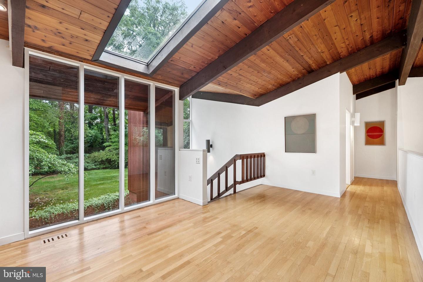 1330 POTOMAC SCHOOL RD, MCLEAN, Virginia 22101, 6 Bedrooms Bedrooms, ,3 BathroomsBathrooms,Residential,For sale,1330 POTOMAC SCHOOL RD,VAFX2248078 MLS # VAFX2248078