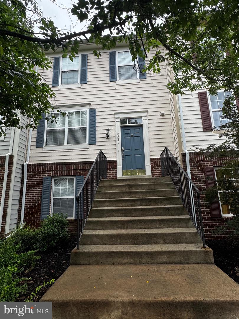 6813 AVALON ISLE WAY, GAINESVILLE, Virginia 20155, 4 Bedrooms Bedrooms, ,3 BathroomsBathrooms,Residential,For sale,6813 AVALON ISLE WAY,VAPW2097288 MLS # VAPW2097288