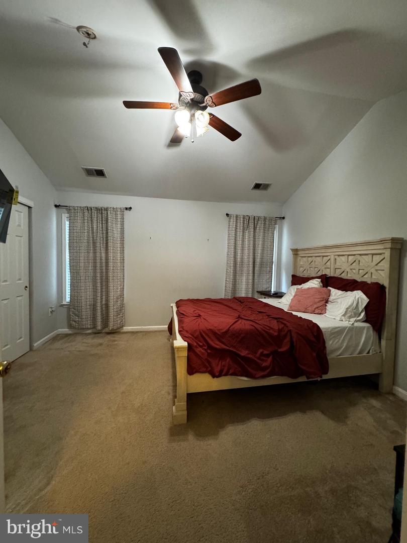 6813 AVALON ISLE WAY, GAINESVILLE, Virginia 20155, 4 Bedrooms Bedrooms, ,3 BathroomsBathrooms,Residential,For sale,6813 AVALON ISLE WAY,VAPW2097288 MLS # VAPW2097288