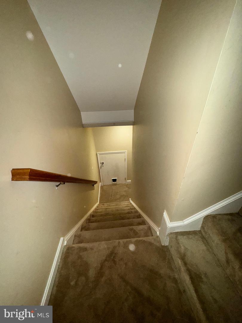 6813 AVALON ISLE WAY, GAINESVILLE, Virginia 20155, 4 Bedrooms Bedrooms, ,3 BathroomsBathrooms,Residential,For sale,6813 AVALON ISLE WAY,VAPW2097288 MLS # VAPW2097288