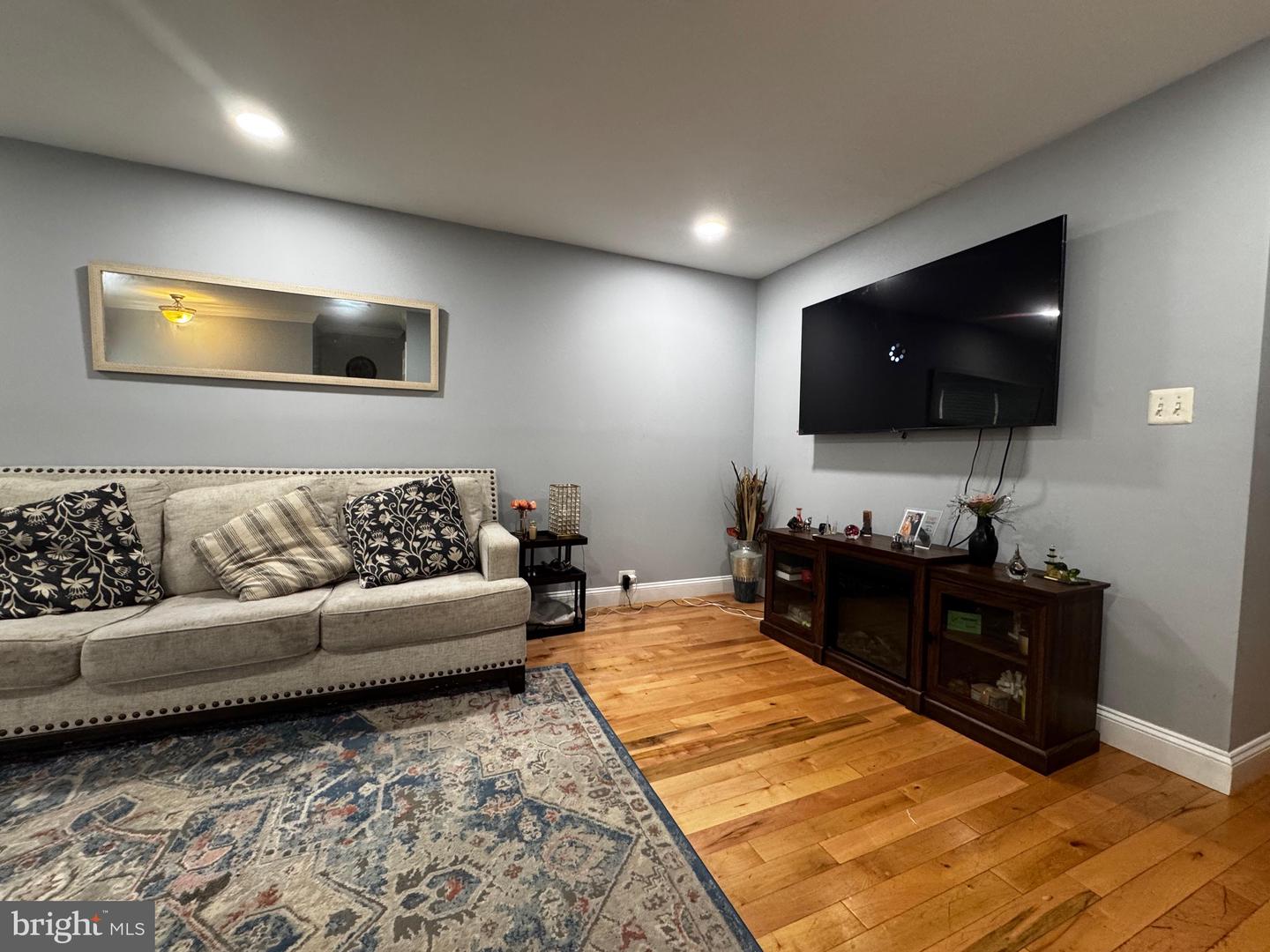 6813 AVALON ISLE WAY, GAINESVILLE, Virginia 20155, 4 Bedrooms Bedrooms, ,3 BathroomsBathrooms,Residential,For sale,6813 AVALON ISLE WAY,VAPW2097288 MLS # VAPW2097288