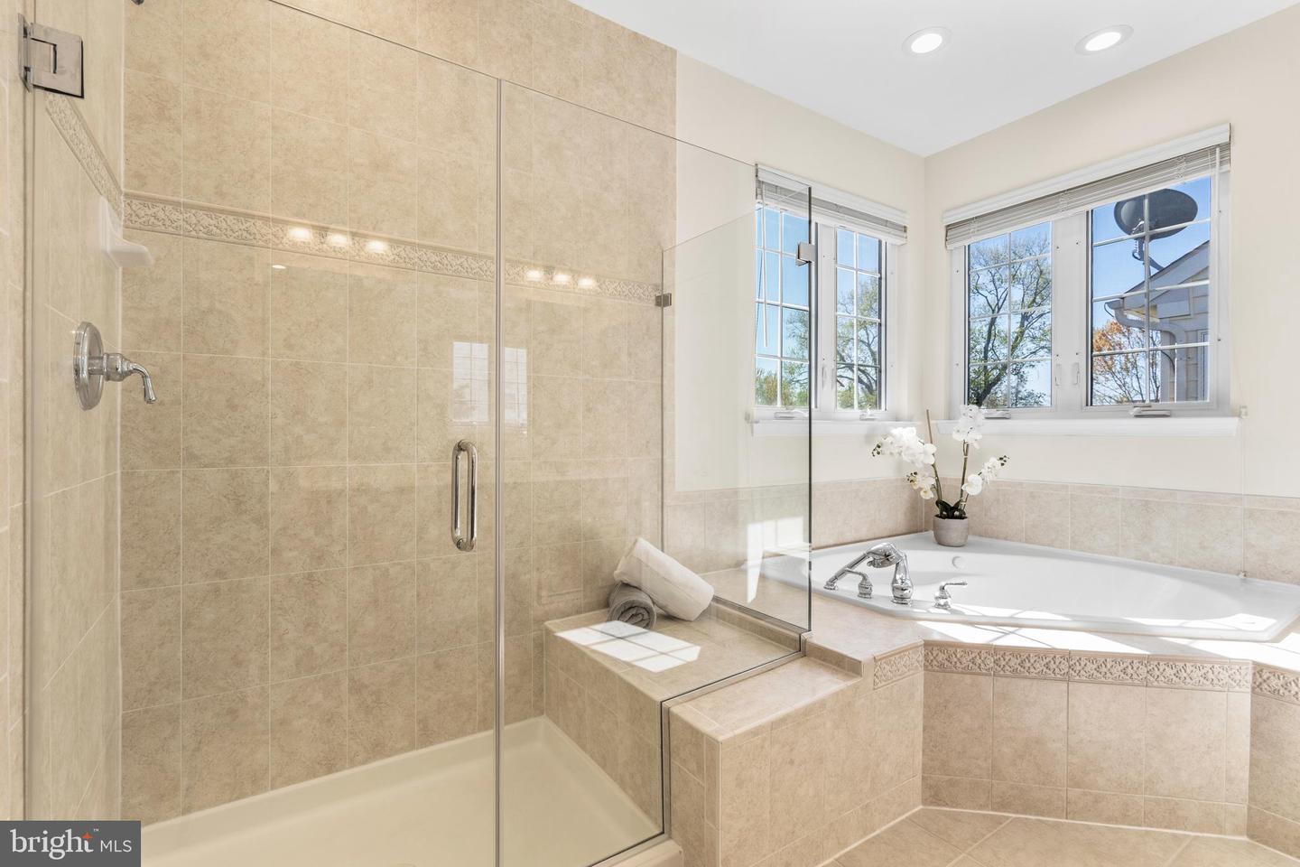 4509 RHETT LN, FAIRFAX, Virginia 22030, 4 Bedrooms Bedrooms, ,3 BathroomsBathrooms,Residential,For sale,4509 RHETT LN,VAFX2248168 MLS # VAFX2248168