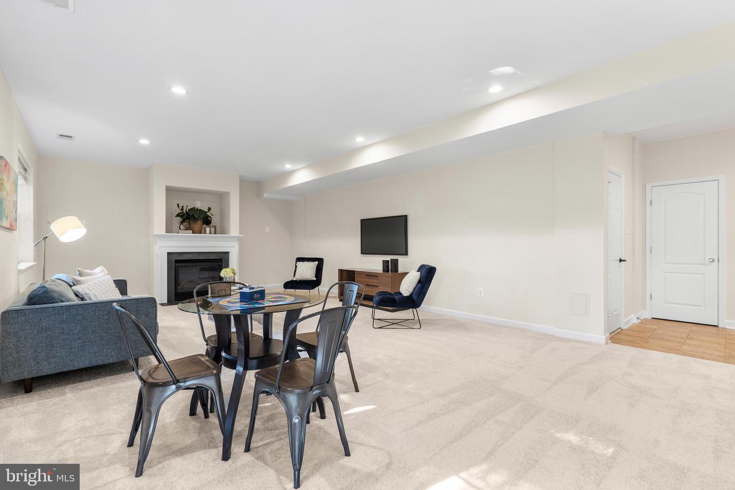 4509 RHETT LN, FAIRFAX, Virginia 22030, 4 Bedrooms Bedrooms, ,3 BathroomsBathrooms,Residential,For sale,4509 RHETT LN,VAFX2248168 MLS # VAFX2248168