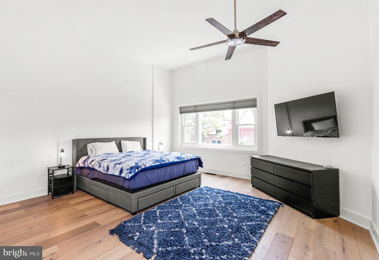 1922 1ST ST NW #B, WASHINGTON, District Of Columbia 20001, 3 Bedrooms Bedrooms, ,3 BathroomsBathrooms,Residential,For sale,1922 1ST ST NW #B,DCDC2206234 MLS # DCDC2206234