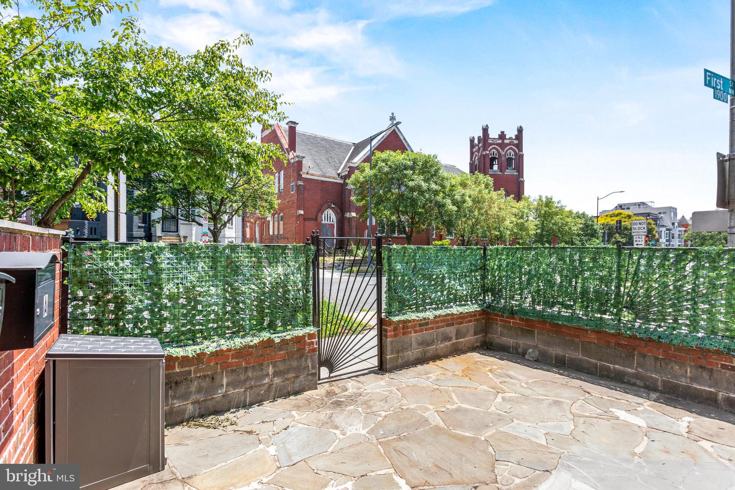 1922 1ST ST NW #B, WASHINGTON, District Of Columbia 20001, 3 Bedrooms Bedrooms, ,3 BathroomsBathrooms,Residential,For sale,1922 1ST ST NW #B,DCDC2206234 MLS # DCDC2206234
