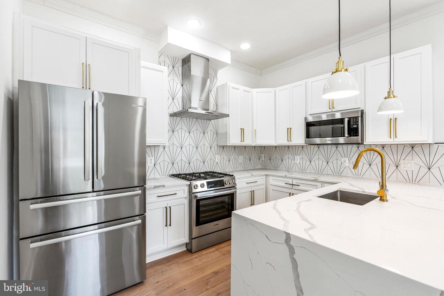 1922 1ST ST NW #B, WASHINGTON, District Of Columbia 20001, 3 Bedrooms Bedrooms, ,3 BathroomsBathrooms,Residential,For sale,1922 1ST ST NW #B,DCDC2206234 MLS # DCDC2206234