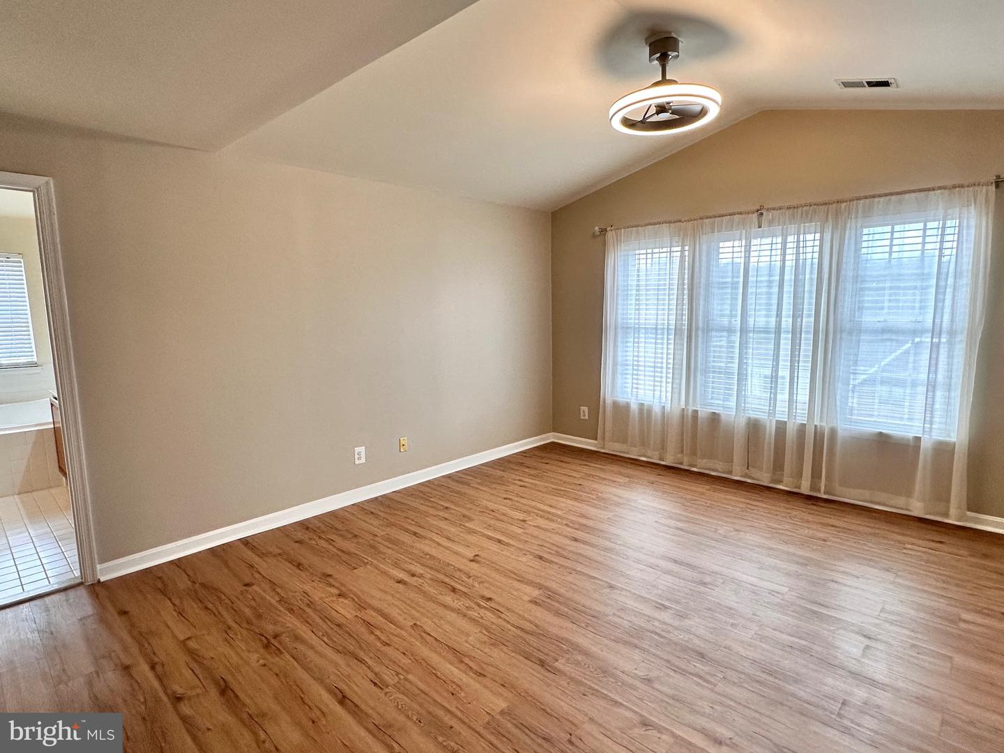 8980 HARROVER PL #80B, LORTON, Virginia 22079, 3 Bedrooms Bedrooms, ,2 BathroomsBathrooms,Residential,For sale,8980 HARROVER PL #80B,VAFX2248246 MLS # VAFX2248246