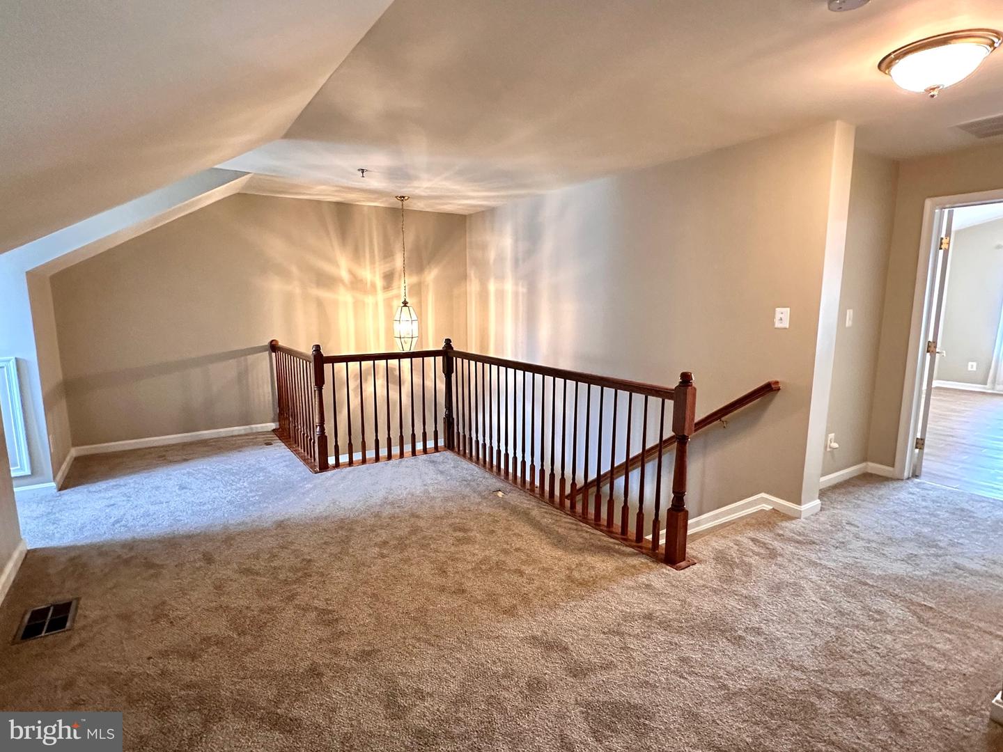 8980 HARROVER PL #80B, LORTON, Virginia 22079, 3 Bedrooms Bedrooms, ,2 BathroomsBathrooms,Residential,For sale,8980 HARROVER PL #80B,VAFX2248246 MLS # VAFX2248246