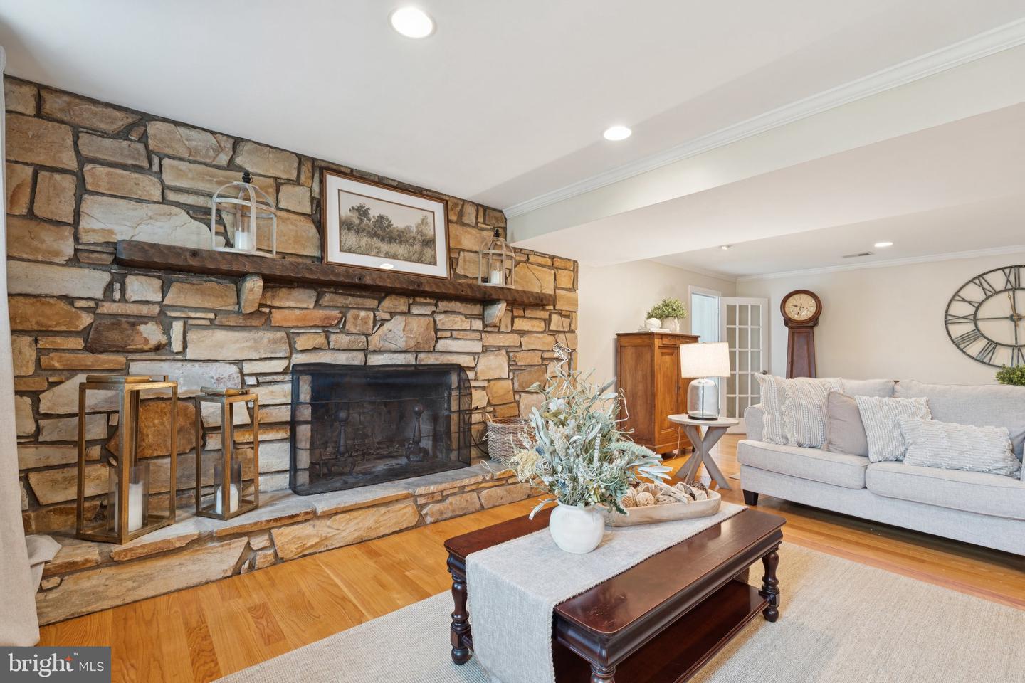 9019 OLD WATERLOO RD, WARRENTON, Virginia 20186, 5 Bedrooms Bedrooms, 10 Rooms Rooms,3 BathroomsBathrooms,Residential,For sale,9019 OLD WATERLOO RD,VAFQ2017098 MLS # VAFQ2017098
