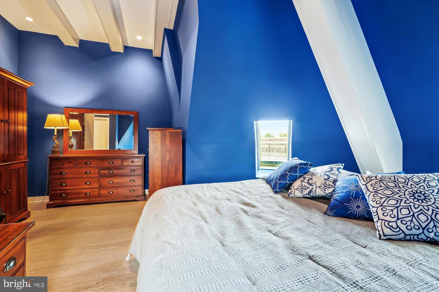 3240 HIATT PL NW #4, WASHINGTON, District Of Columbia 20010, 2 Bedrooms Bedrooms, ,2 BathroomsBathrooms,Residential,For sale,3240 HIATT PL NW #4,DCDC2206284 MLS # DCDC2206284