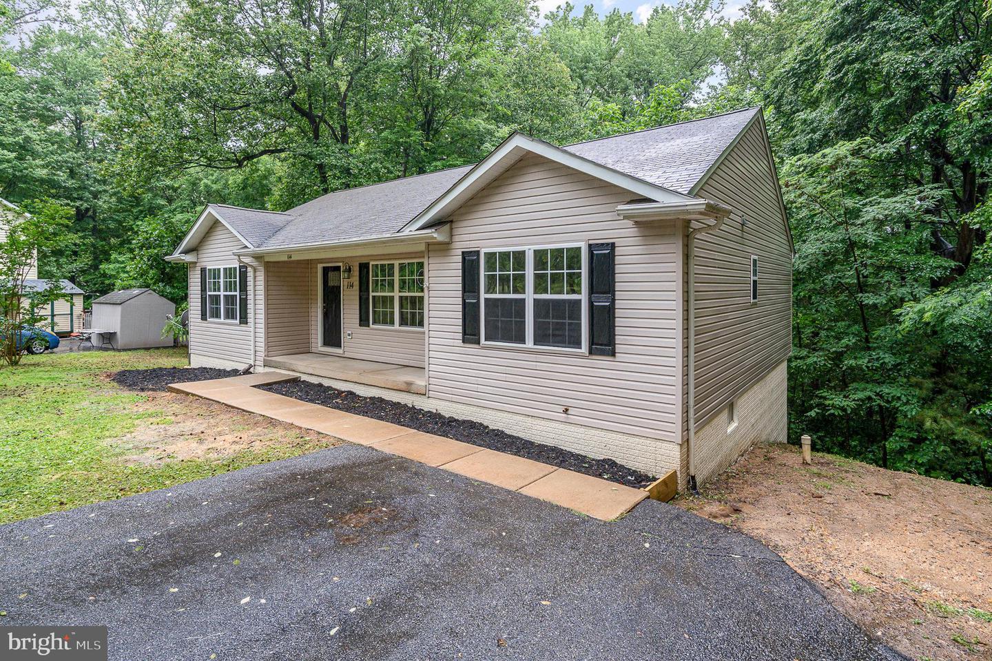 114 DRAGOON DR, MONTROSS, Virginia 22520, 4 Bedrooms Bedrooms, ,3 BathroomsBathrooms,Residential,For sale,114 DRAGOON DR,VAWE2009148 MLS # VAWE2009148