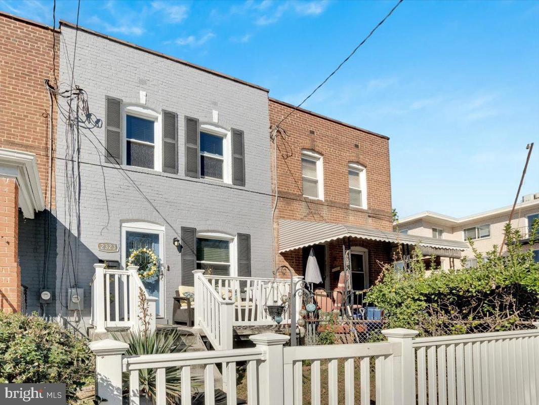 2323 POMEROY RD SE, WASHINGTON, District Of Columbia 20020, 2 Bedrooms Bedrooms, ,1 BathroomBathrooms,Residential,For sale,2323 POMEROY RD SE,DCDC2206294 MLS # DCDC2206294