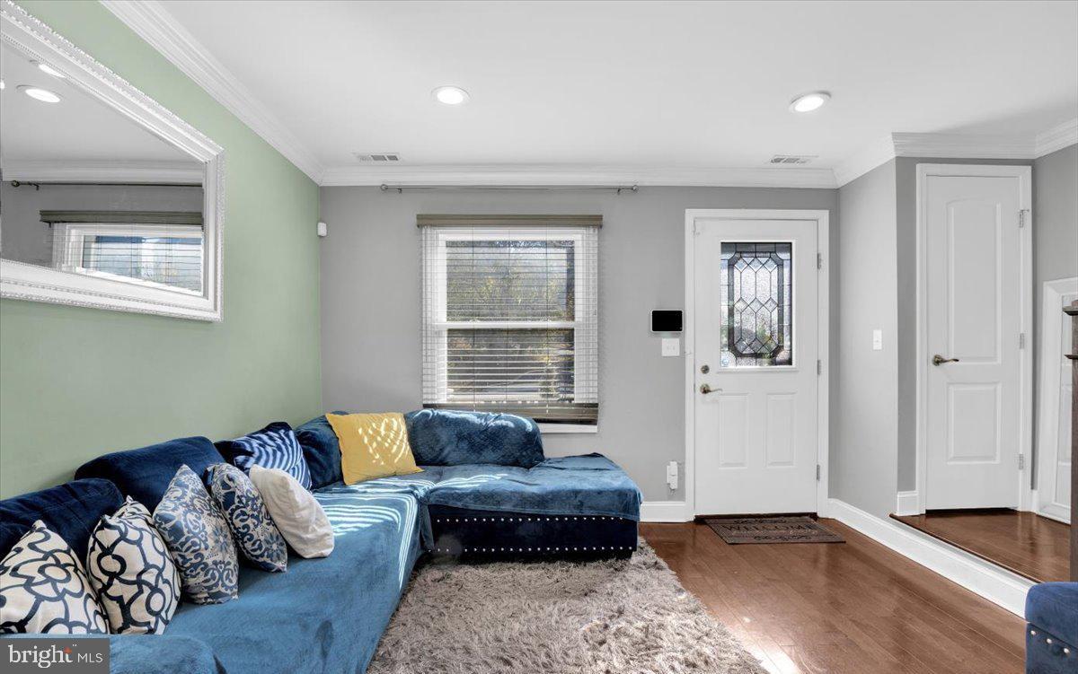 2323 POMEROY RD SE, WASHINGTON, District Of Columbia 20020, 2 Bedrooms Bedrooms, ,1 BathroomBathrooms,Residential,For sale,2323 POMEROY RD SE,DCDC2206294 MLS # DCDC2206294