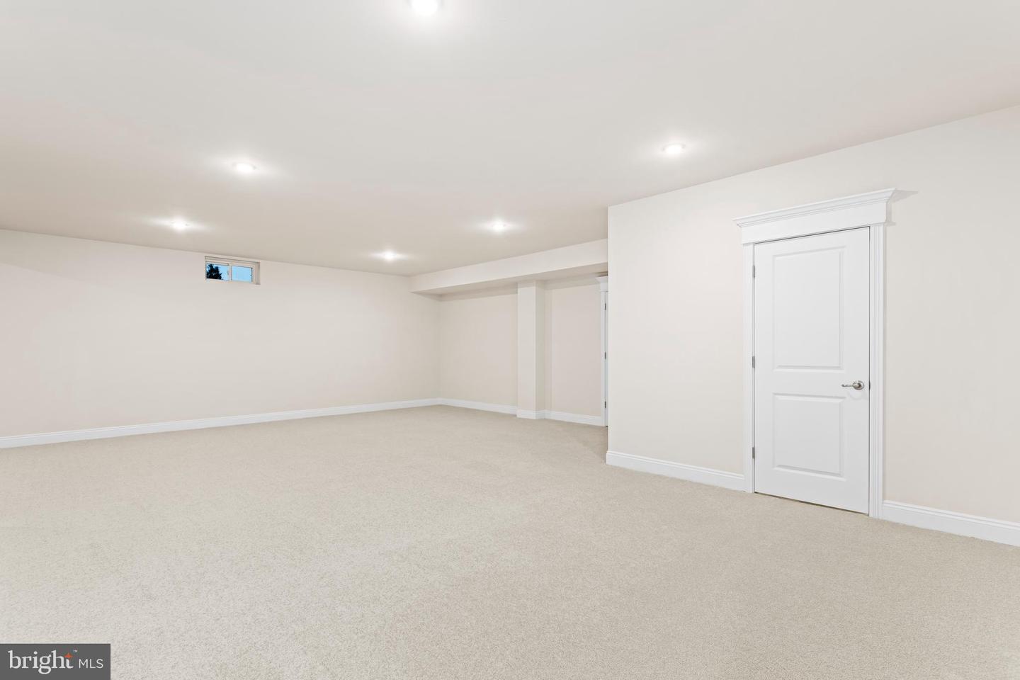 121 LILLIAN CT, FREDERICKSBURG, Virginia 22406, 4 Bedrooms Bedrooms, ,3 BathroomsBathrooms,Residential,For sale,121 LILLIAN CT,VAST2039974 MLS # VAST2039974