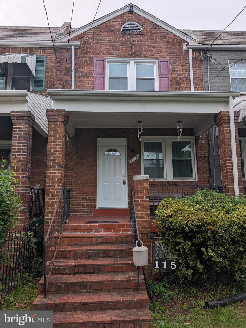 115 36TH ST NE, WASHINGTON, District Of Columbia 20019, 3 Bedrooms Bedrooms, ,1 BathroomBathrooms,Residential,For sale,115 36TH ST NE,DCDC2206324 MLS # DCDC2206324