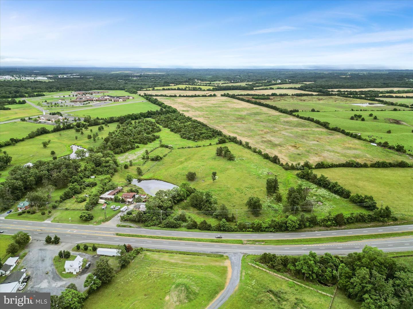 1569 FRONT ROYAL PIKE, WINCHESTER, Virginia 22602, ,Land,For sale,1569 FRONT ROYAL PIKE,VAFV2034932 MLS # VAFV2034932