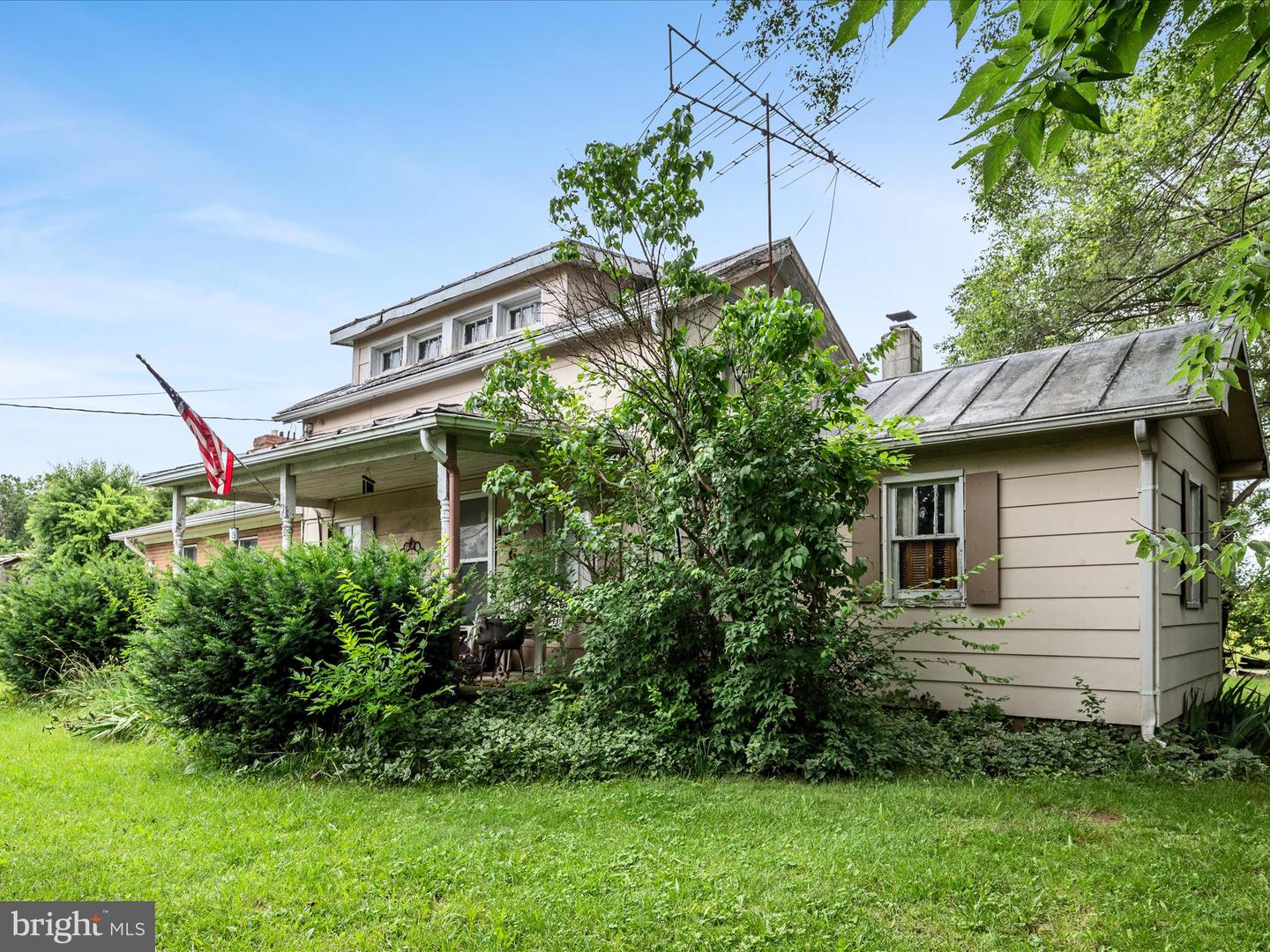 1569 FRONT ROYAL PIKE, WINCHESTER, Virginia 22602, ,Land,For sale,1569 FRONT ROYAL PIKE,VAFV2034932 MLS # VAFV2034932