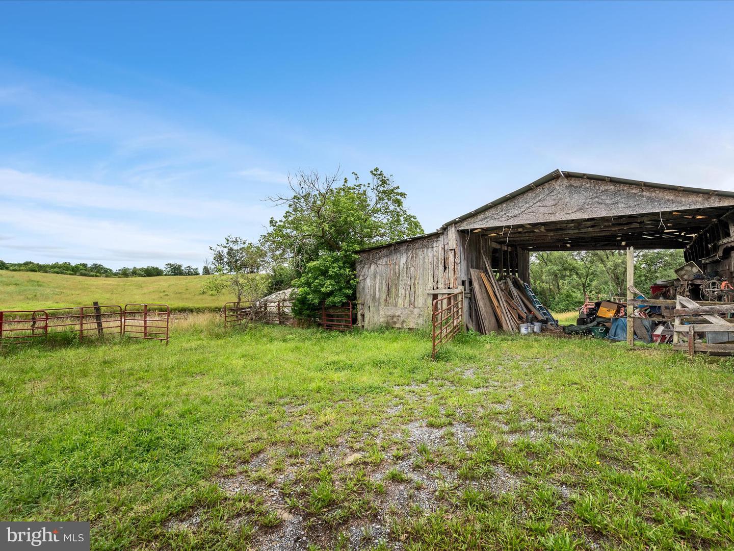 1569 FRONT ROYAL PIKE, WINCHESTER, Virginia 22602, ,Land,For sale,1569 FRONT ROYAL PIKE,VAFV2034932 MLS # VAFV2034932