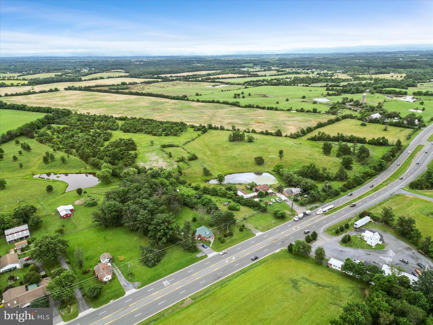 1569 FRONT ROYAL PIKE, WINCHESTER, Virginia 22602, ,Land,For sale,1569 FRONT ROYAL PIKE,VAFV2034932 MLS # VAFV2034932