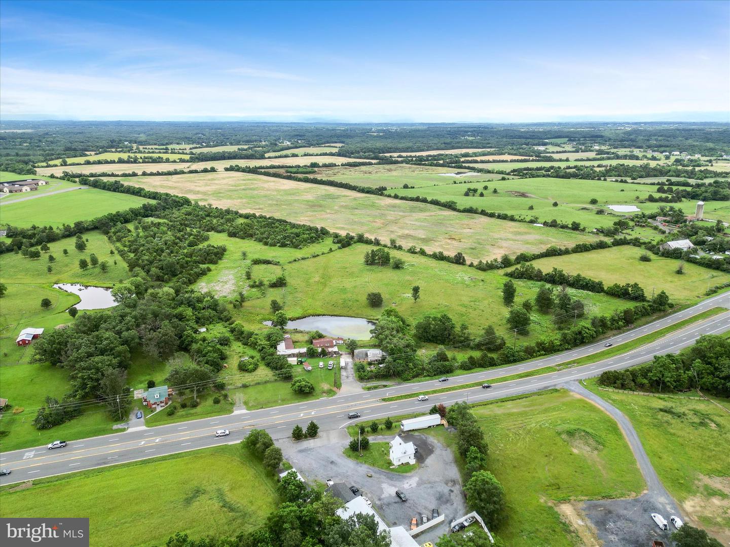 1569 FRONT ROYAL PIKE, WINCHESTER, Virginia 22602, ,Land,For sale,1569 FRONT ROYAL PIKE,VAFV2034932 MLS # VAFV2034932