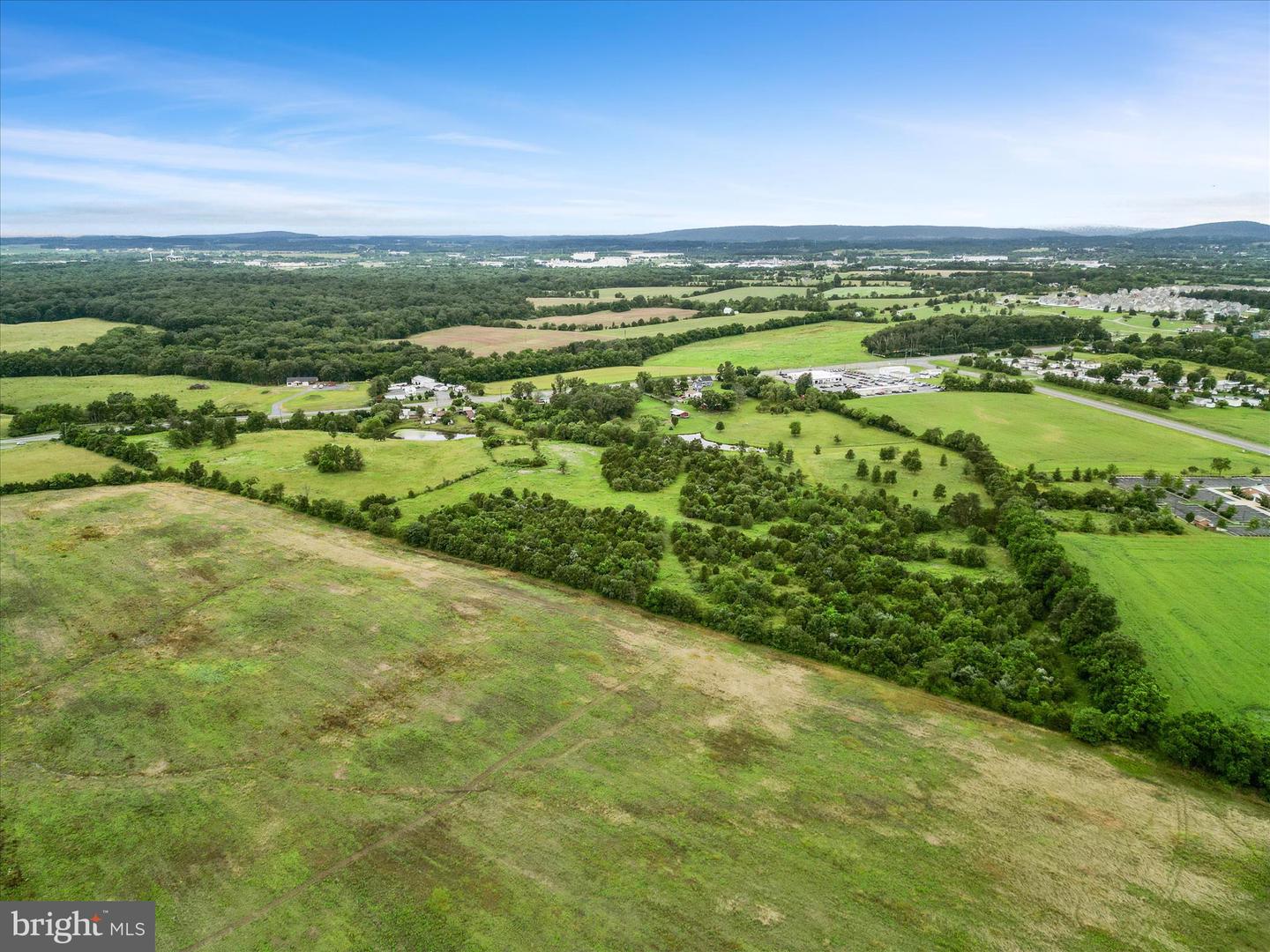 1569 FRONT ROYAL PIKE, WINCHESTER, Virginia 22602, ,Land,For sale,1569 FRONT ROYAL PIKE,VAFV2034932 MLS # VAFV2034932