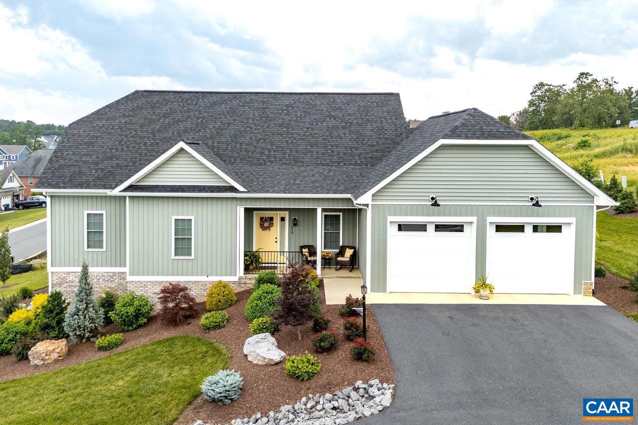 219 HEATHER LN, STAUNTON, Virginia 24401, 3 Bedrooms Bedrooms, ,2 BathroomsBathrooms,Residential,For sale,219 HEATHER LN,665853 MLS # 665853